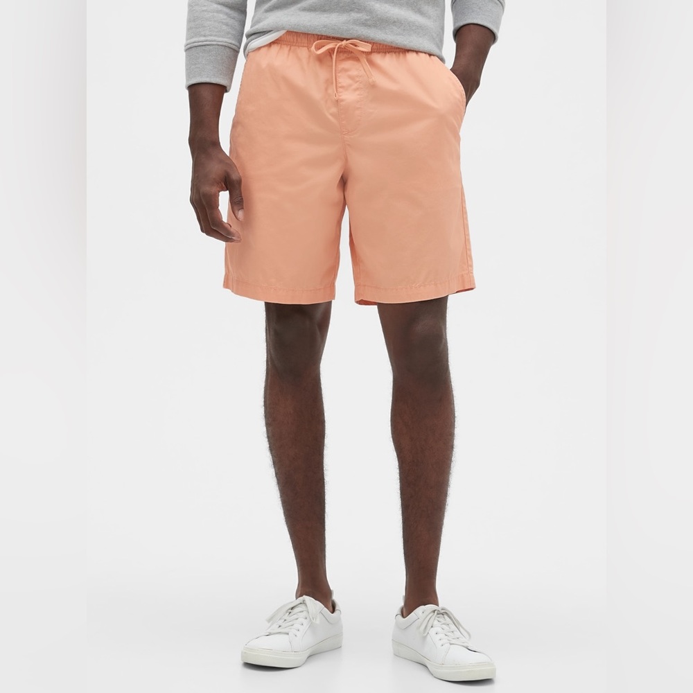 Gap Men’s 9” Pull On Short Chino Shorts Size Medium NWT Creamy Orange